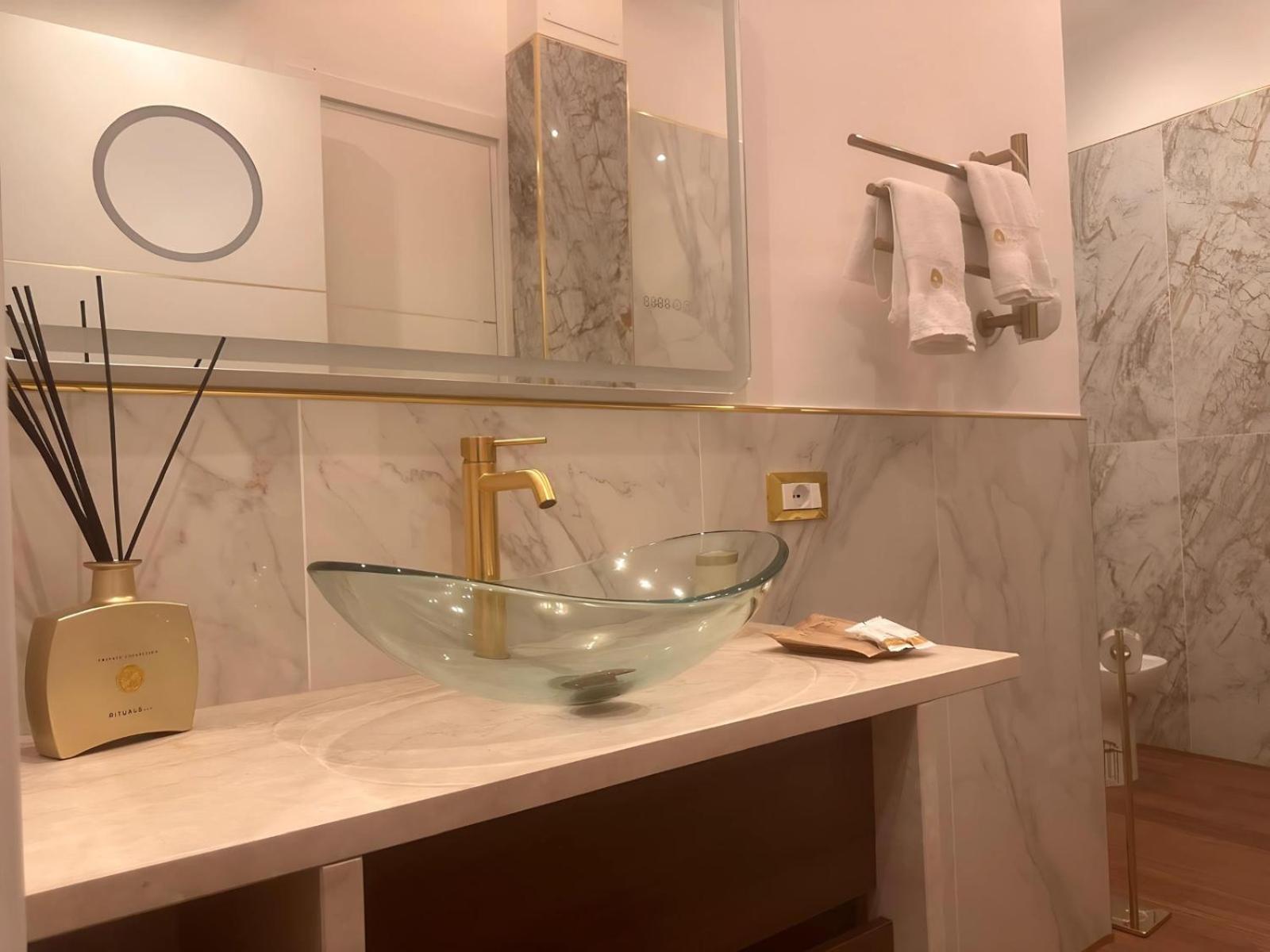 Maison D'Or Cenova Dış mekan fotoğraf